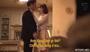 đang bị người yêu xoạc, bố bất ngờ về nhà...